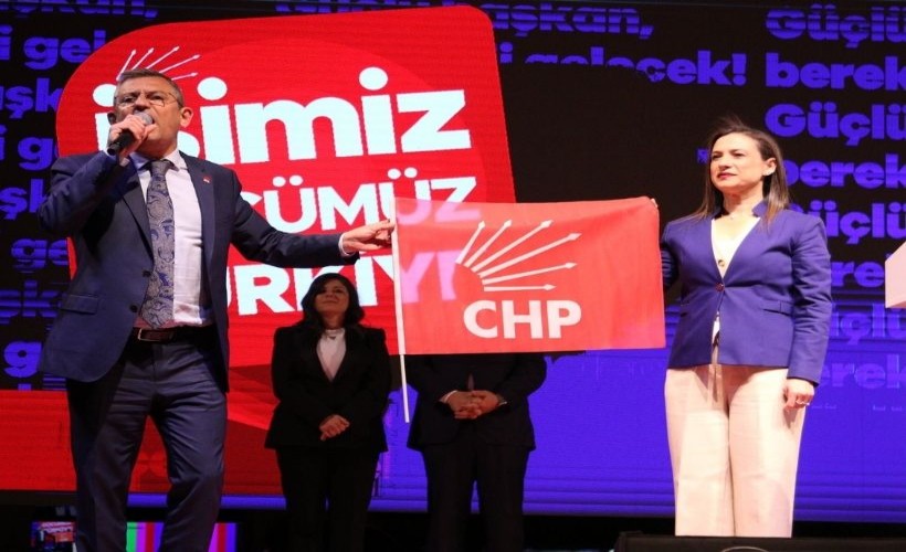 CHP Lideri Özel'in son durağı Selçuk'ta mesaj seli: Sengel'e sahip çıkmak boynunuzun borcu