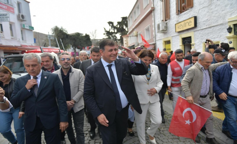 Cemil Tugay, Foça'dan seslendi: İzmir'i ranta karşı koruduk