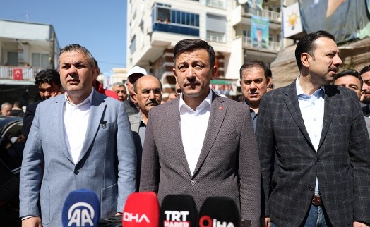 Hamza Dağ kendisini hedef alan Özgür Özel'e cevap verdi: Seçim yaklaştıkça paniği artacak!