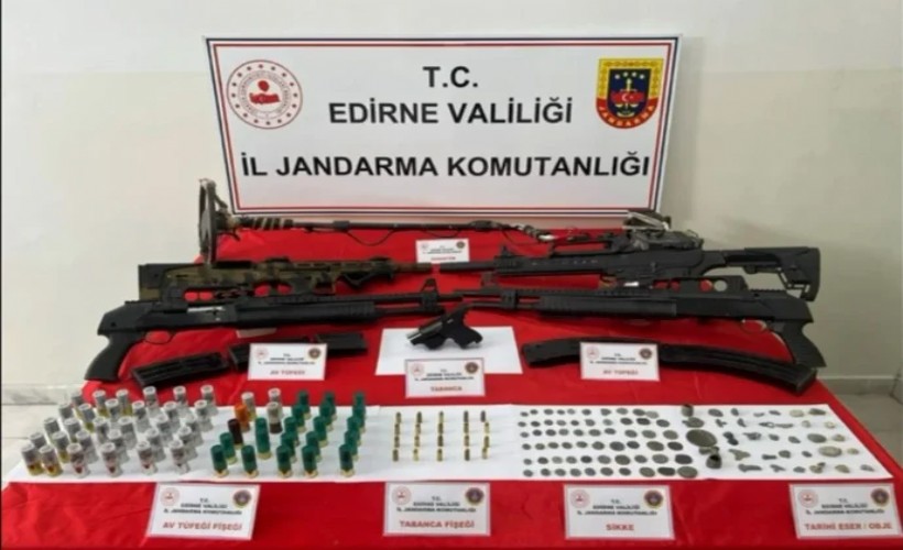 İzmir dahil 63 ilde ruhsatsız silah ve kaçakçılık operasyonu!