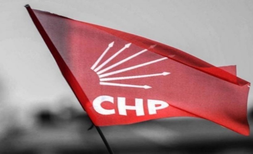 İzmir'de dört CHP'li yönetici Cumhurbaşkanı'na hakaretten gözaltına alındı