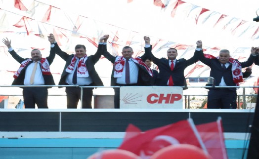 Özel, Erdoğan'a Torbalı'dan yanıt verdi: Milletin derdi DEM değil zam!