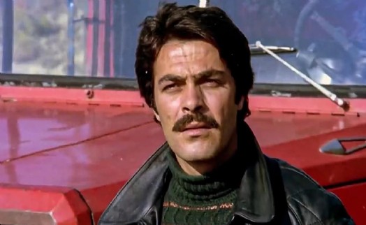 Hastaneye kaldırılan Kadir İnanır'ın sağlığında son durum