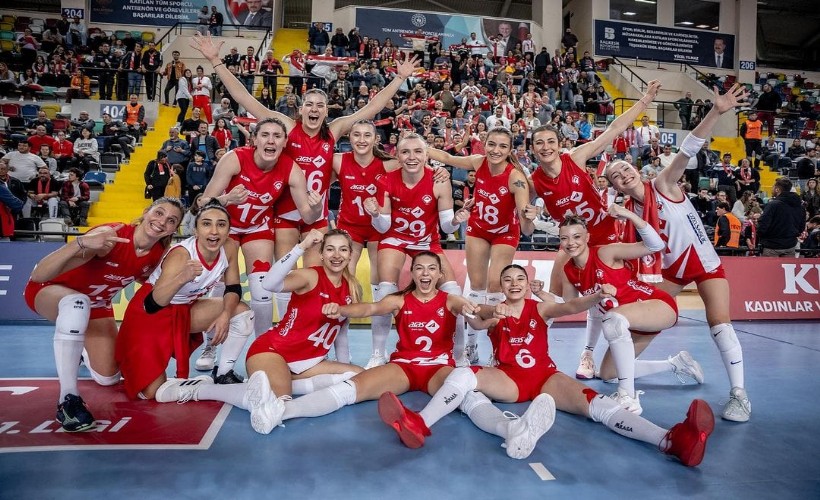 Voleybolda İzmir ekibi Aras'ın final heyecanı