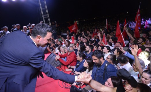 Başkan Önal'dan dayanışma çağrısı: Tebrik çiçekleriniz desteğe dönüşsün