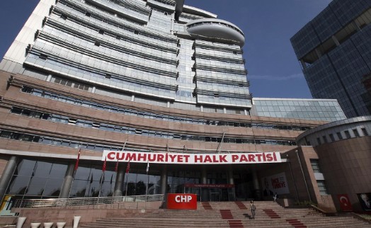 CHP'nin yeni grup başkanvekili Murat Emir oldu