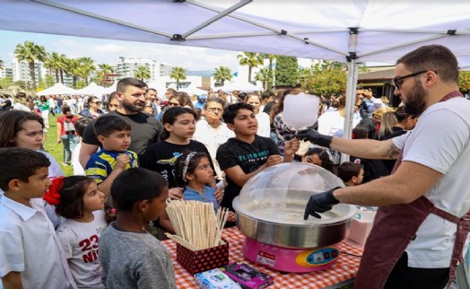 Karşıyaka'da 23 Nisan coşkusu!