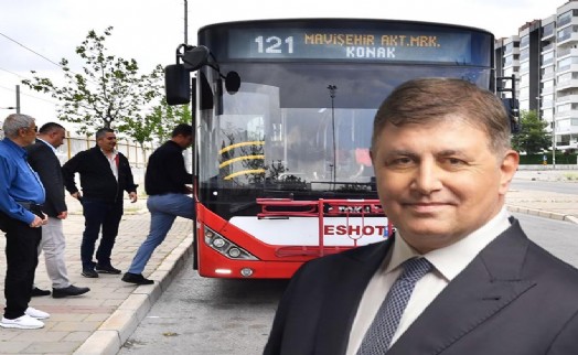 Karşıyakalı yurttaşlardan Başkan Tugay'a 'otobüs hattı' teşekkürü