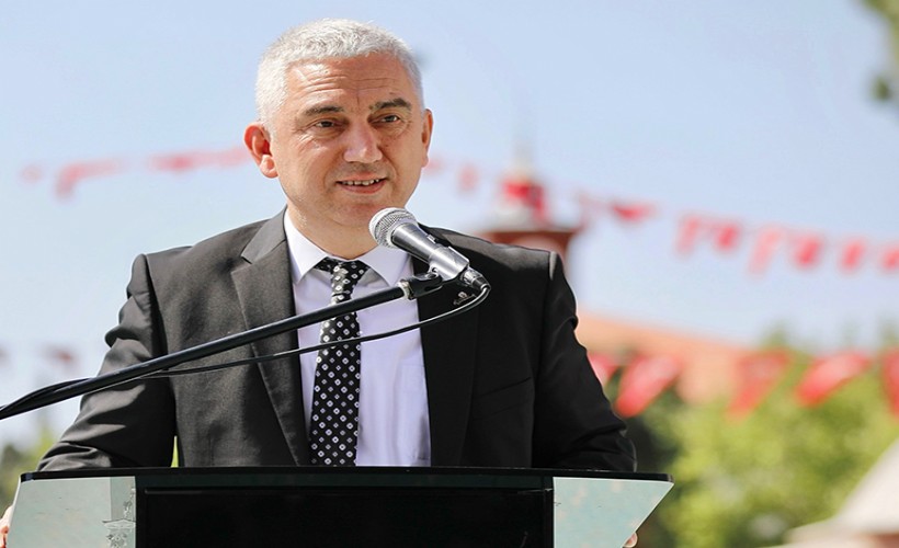 Başkan Çelik Bergama Belediyesi'nin borcunu açıkladı