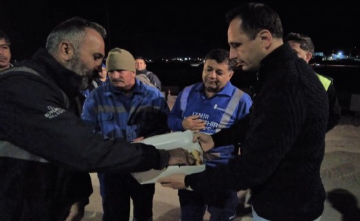 Başkan Eşki'den işçilere gece yarısı sürprizi