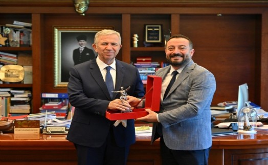 Başkan Turan, Mansur Yavaş'ı ziyaret etti