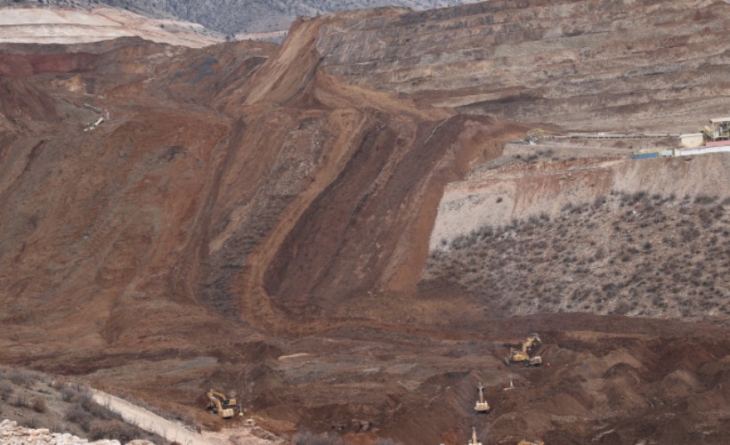 CHP'li üyeler İliç'teki maden sahası izlenimlerini anlattı: 'Aşırı yükleme yapılmış'