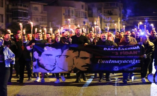 Deniz, Hüseyin ve Yusuf için Buca'da anma