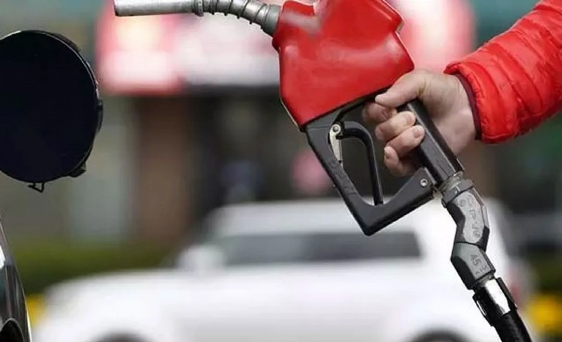 Akaryakıtta yeni dönem: Motorin ve benzin tek fiyat!
