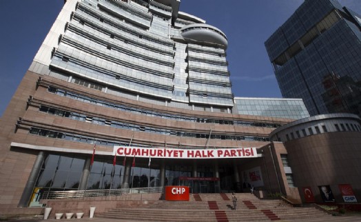 Genel Merkezde sürpriz isim: O isim CHP'ye mi katılıyor