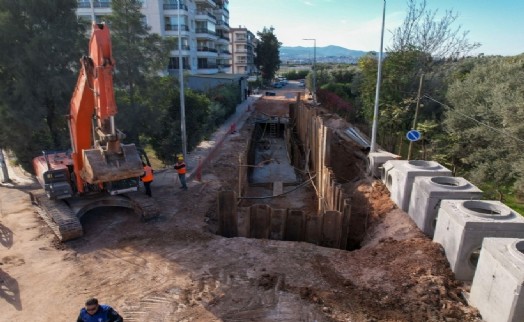 İZSU'da altyapı yatırımları hız kesmiyor: 'Buca'da su baskınları bitecek!'