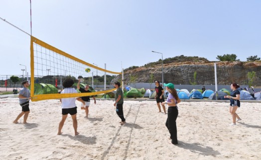 İzmir Gençlik Festivali'nde 19 Mayıs coşkusu