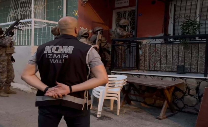 İzmir'de 'tefeci' operasyonunda 19 tutuklama