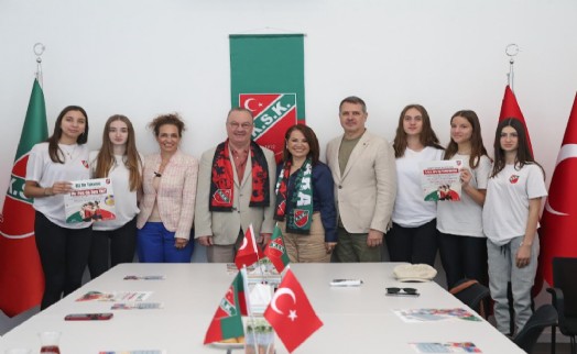 Karşıyaka'dan Türkiye'ye örnek iş birliği: HPV Aşı Kampanyası başlıyor!