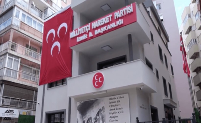 MHP İzmir’de profesörler görevde