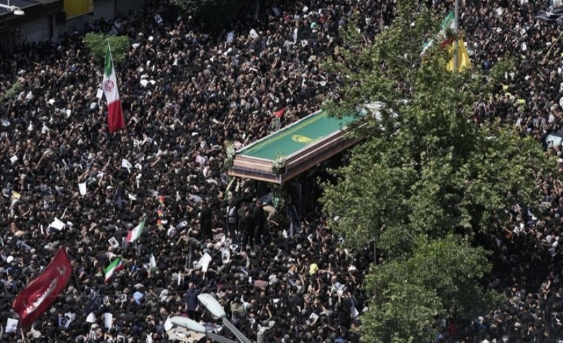 Milyonlarca kişi Cumhurbaşkanı Reisi'yi uğurluyor: Cenaze törenleri devam ediyor!