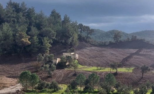Orhanlı köylüleri mücadeleyi kazandı: 'Hobi bahçeleri' mühürlendi'