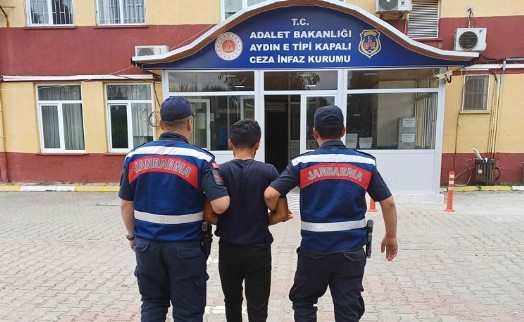 Otomobille uyuşturucu sevkiyatına 2 gözaltı