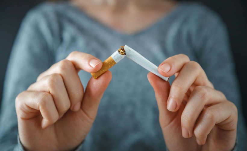 Uzmanından sigarayı bırakmak isteyenlere 'alternatif tıp' uyarısı