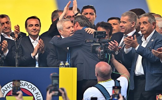 Aziz Yıldırım'dan Ali Koç'a şampiyonluk mesajı