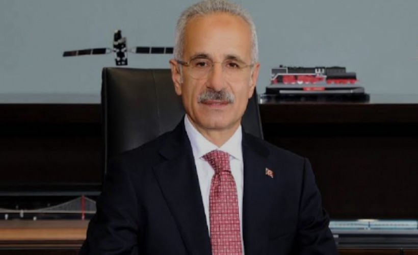 Bakan Uraloğlu duyurdu: PTT'den emeklilere yüzde 20 indirim