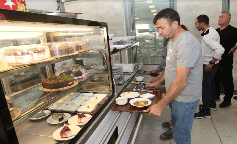 Bayraklı'da kent lokantaları açılıyor: 50-70TL'ye 4 çeşit yemek