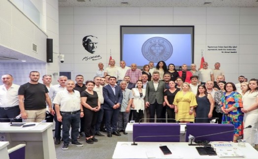 Bucalı muhtarlardan Başkan Duman'a teşekkür