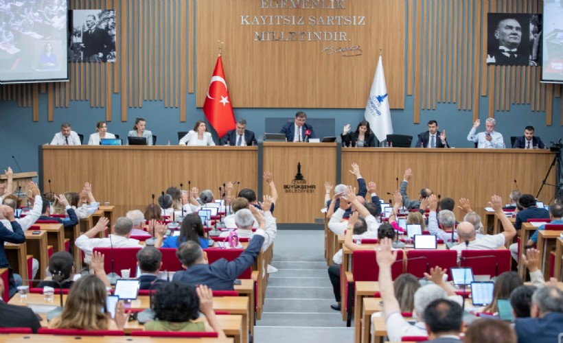 ESHOT hazırladı meclis kabul etti; İzmir’de ‘Eşitliğe Sür’ projesi