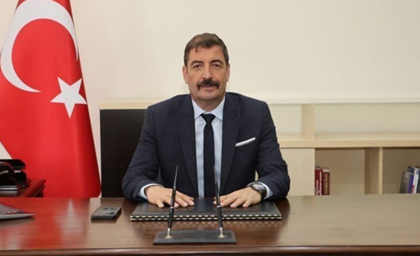 Kula Belediye Başkanı Dönmez, koruması ve şoförüne 'darp' iddiasıyla gözaltı