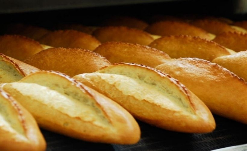 İzmir'de ekmeğe zam: Gramaj düştü, fiyat arttı