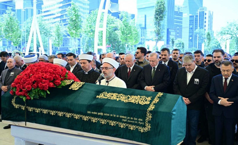 Özer Uçuran Çiller için cenaze töreni: Erdoğan da katıldı