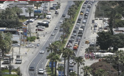 Tatilciler dönüşe geçti, Bodrum'dan 12 saatte 20 bin araç çıkış yaptı