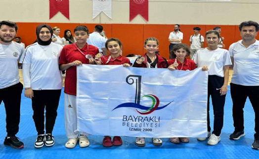 Tekvandoda İzmir'in şampiyonu Bayraklı Belediyesi