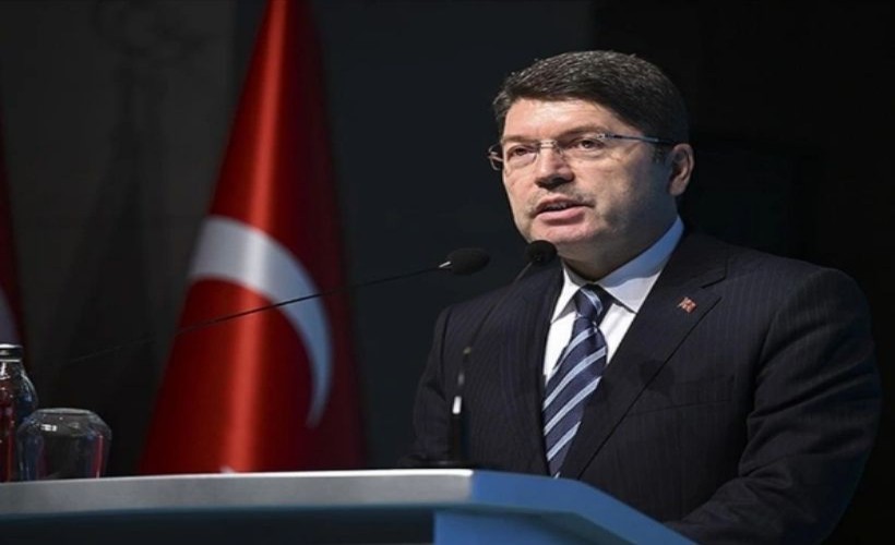 Adalet Bakanı Tunç’tan İzmir açıklaması: Kim sorumluysa gözünün yaşına bakmayacağız!