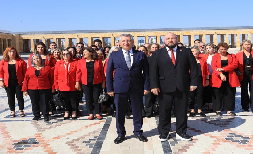 Başkan Günay'dan Anıtkabir ziyareti: Tam kadro Ata'nın huzurunda