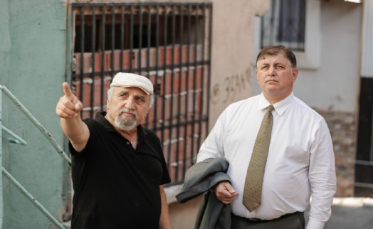 Başkan Tugay'dan Basmane turu