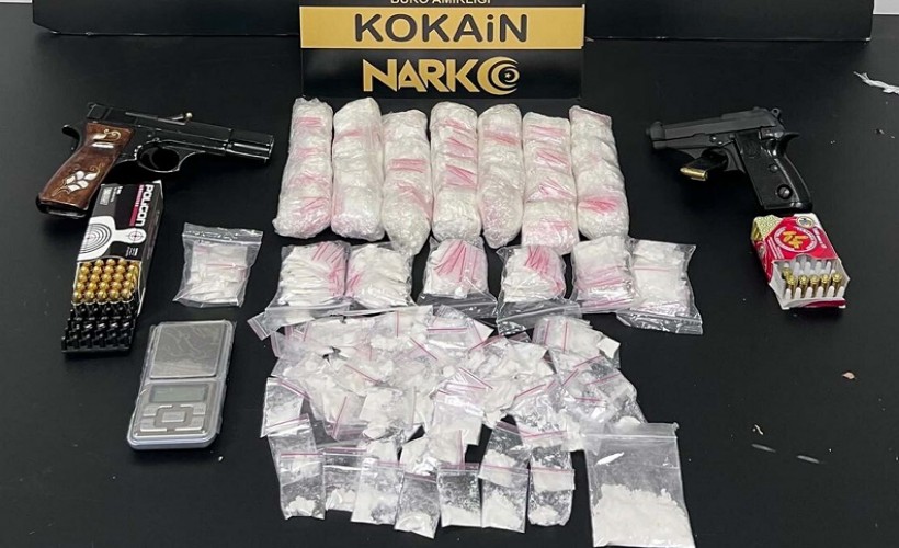 Bodrum'da 'Tina' ile yapılan aramada paket paket kokain ele geçirildi