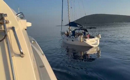 Bodrum'da yelkenli teknede 68 kaçak göçmen ile 4 organizatör yakalandı