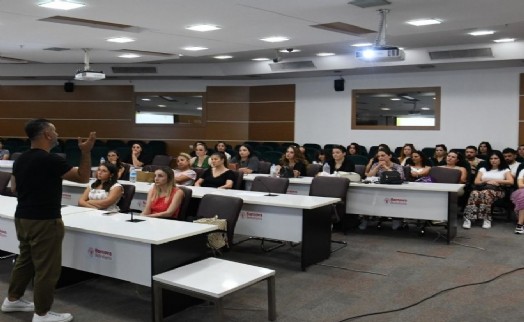 Bornova'da Disleksi Farkındalık Semineri