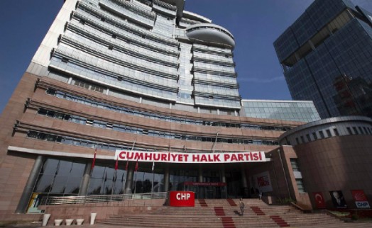 CHP'de değişim, partinin Genel Merkez binasına da sıçradı
