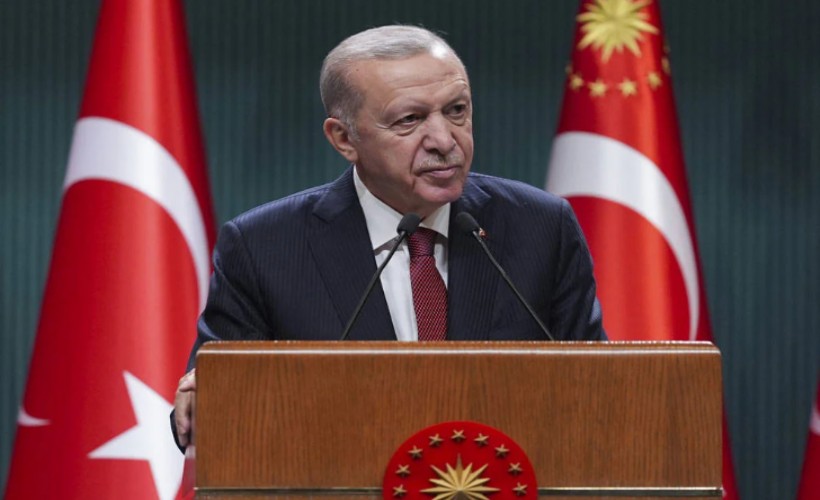 Erdoğan, emekli zammını eleştiren muhalefeti hedef aldı: Bunların sırtında küfe yok!