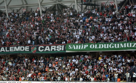 Karşıyaka'da kombineler satışta