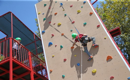 Karşıyaka'da spor, heyecan ve eğlence bir arada!