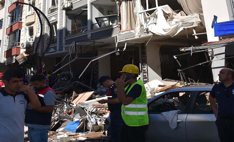 Torbalı'daki patlamanın ardından hasar tespit çalışmaları başlatıldı