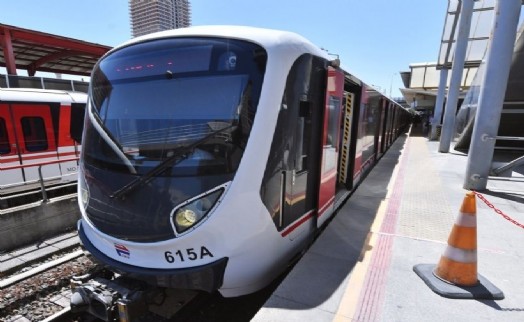 30 Ağustos'ta toplu ulaşım yüzde 50 indirimli